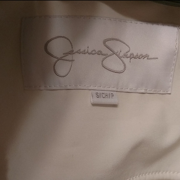 Jessica Simpson off-white coat - Picture 4 of 5